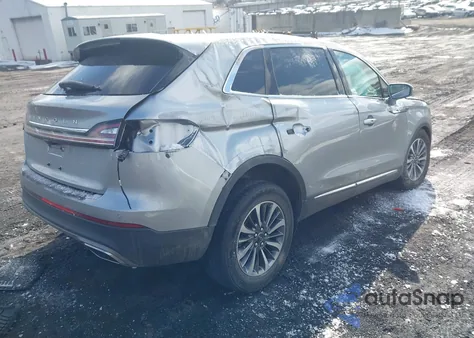 2021 Lincoln Nautilus Standard z USA, uszkodzony, nr VIN 2LMPJ8J95MBL13654